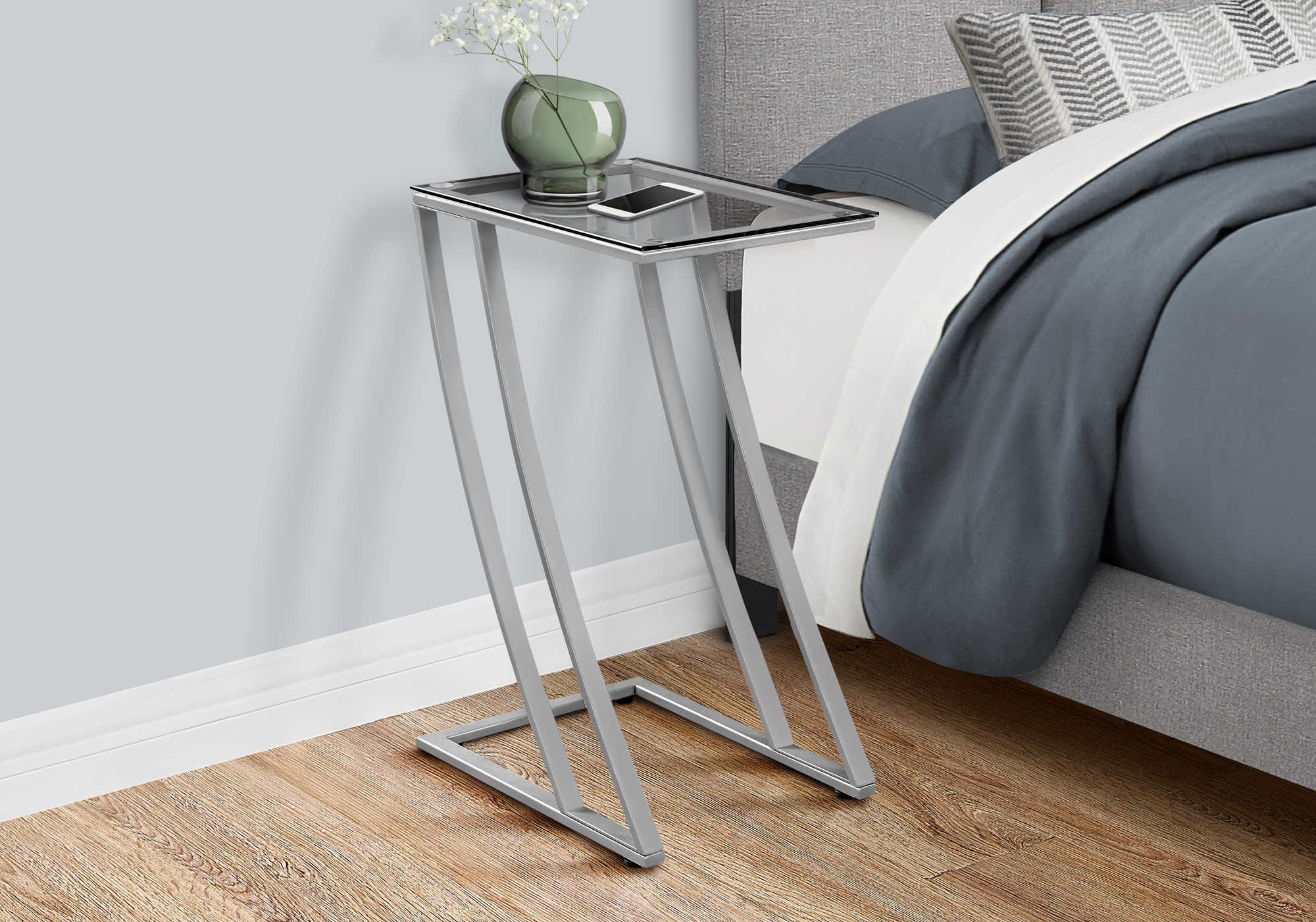 NIGHTSTAND - SILVER METAL WITH TEMPERED GLASS