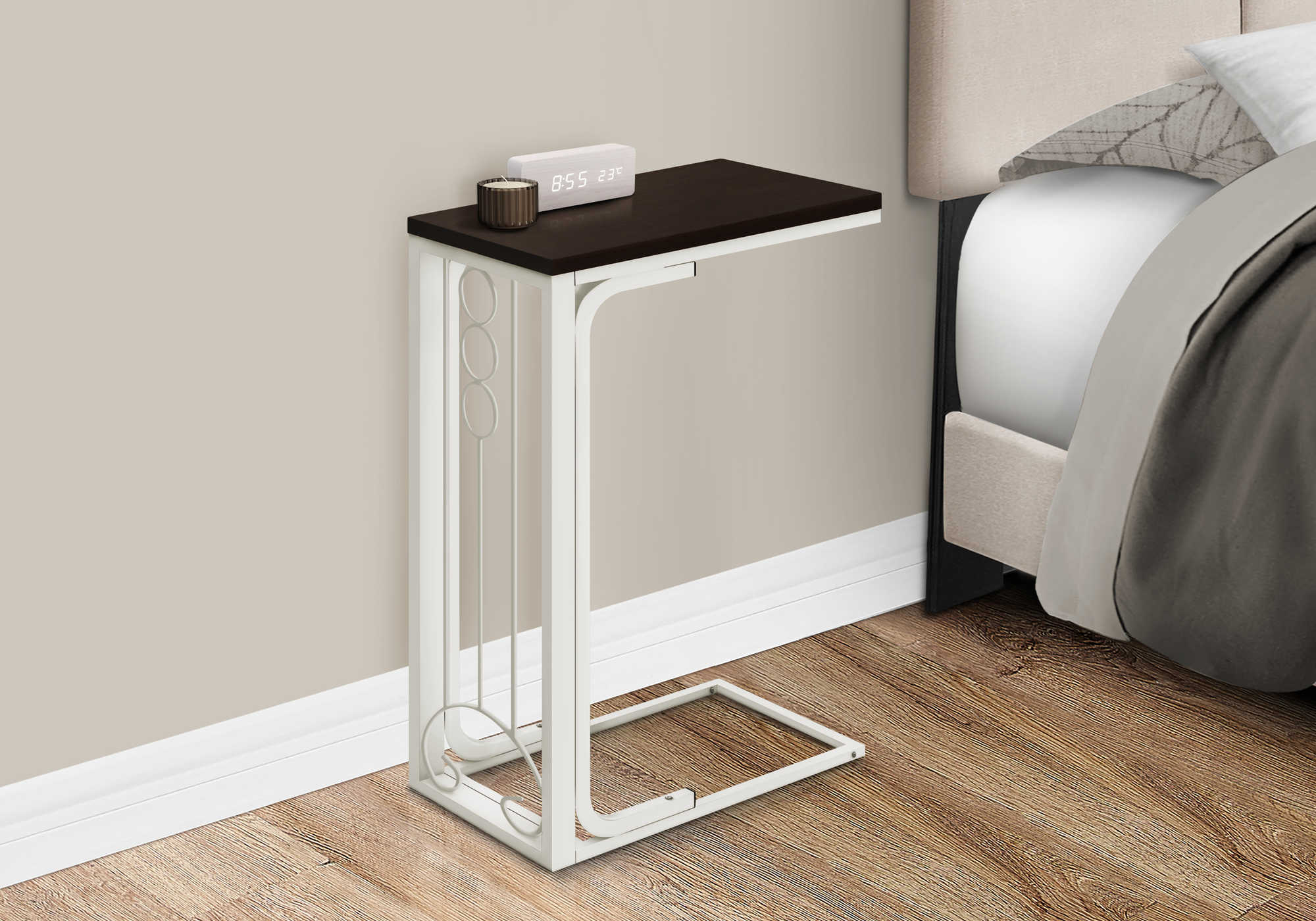 BEDROOM ACCENT TABLE - CHERRY TOP / ANTIQUE WHITE METAL 
