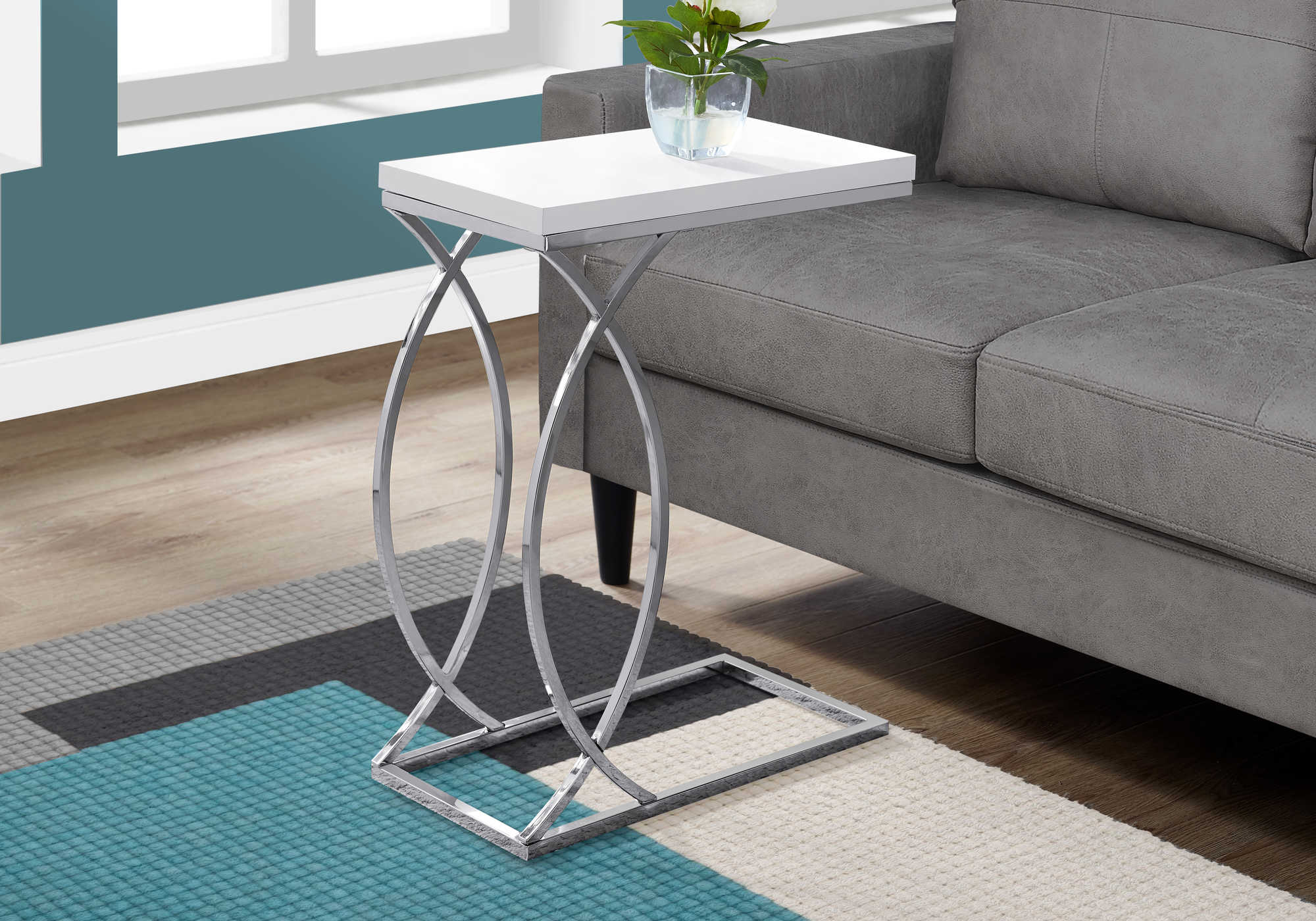 ACCENT TABLE - GLOSSY WHITE WITH CHROME METAL
