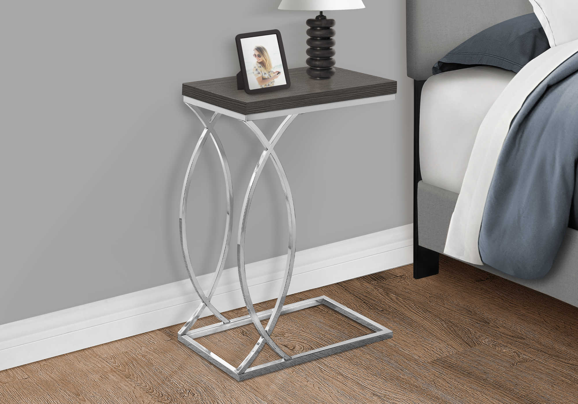 NIGHTSTAND - GREY WITH CHROME METAL