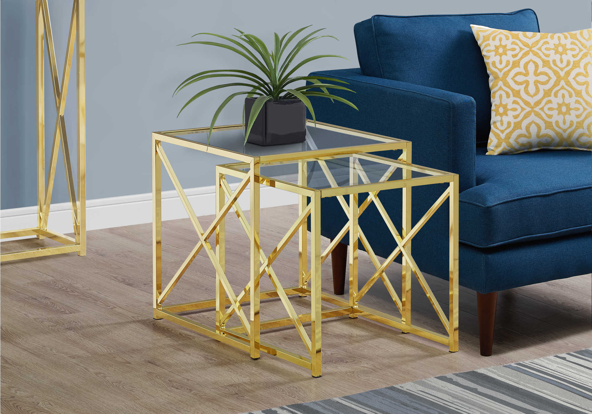 NESTING TABLE - 2PCS SET / GOLD METAL WITH TEMPERED GLASS
