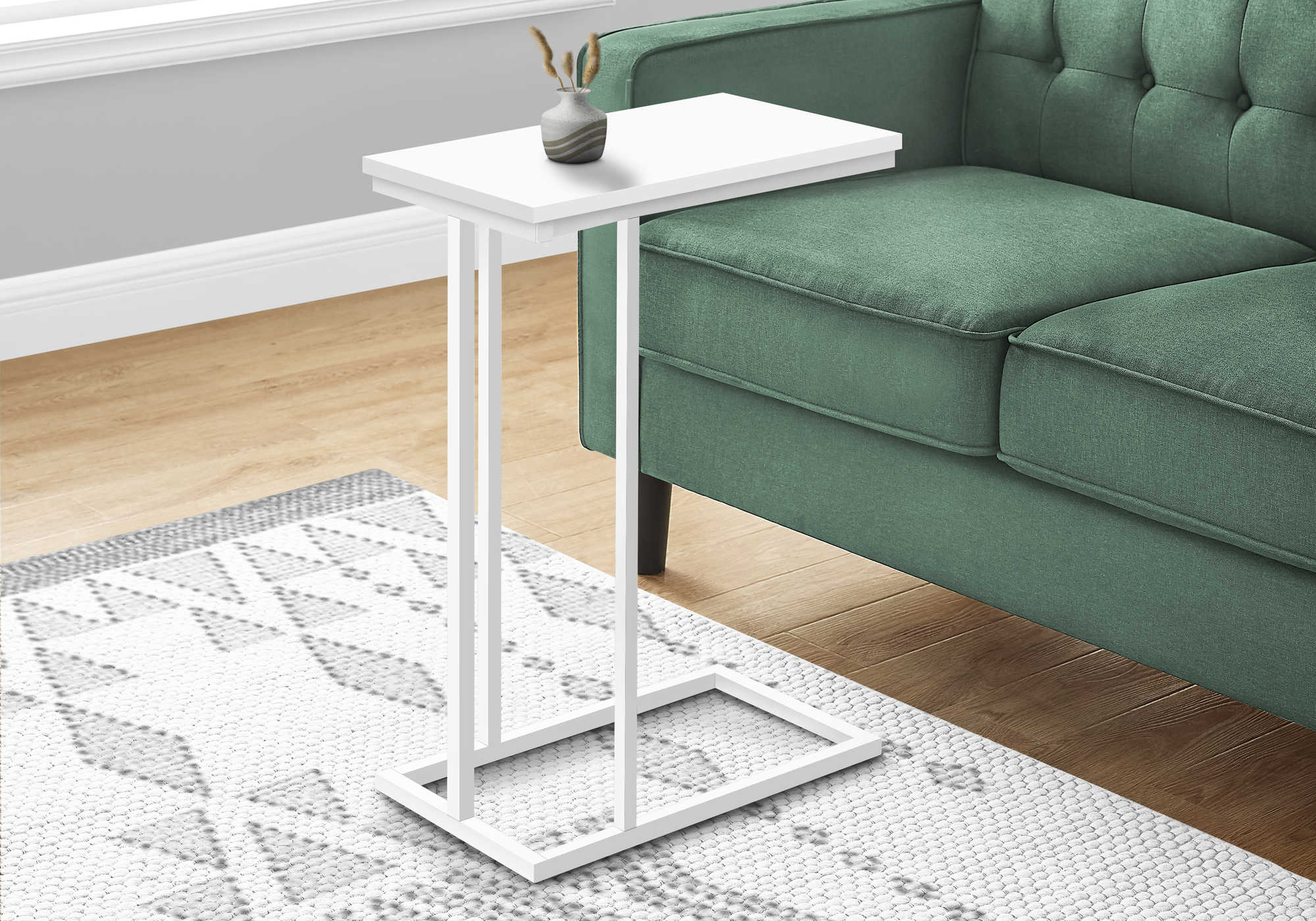 ACCENT TABLE - 25"H /WHITE / WHITE METAL