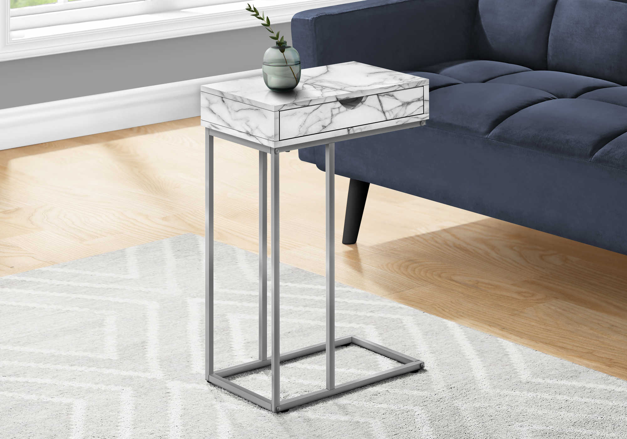 ACCENT TABLE - 25"H / WHITE MARBLE / SILVER METAL