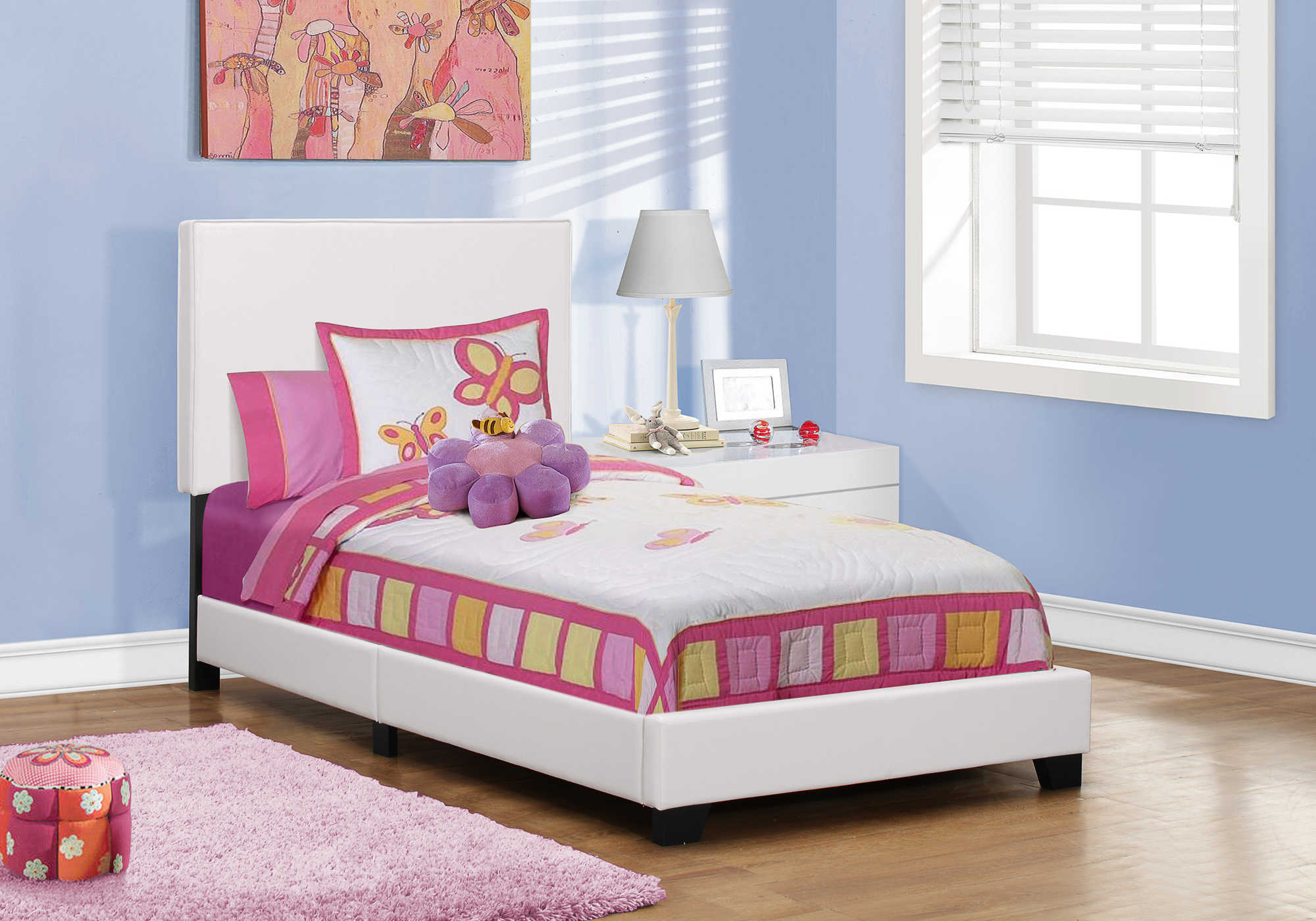 BED - TWIN SIZE / WHITE LEATHER-LOOK 