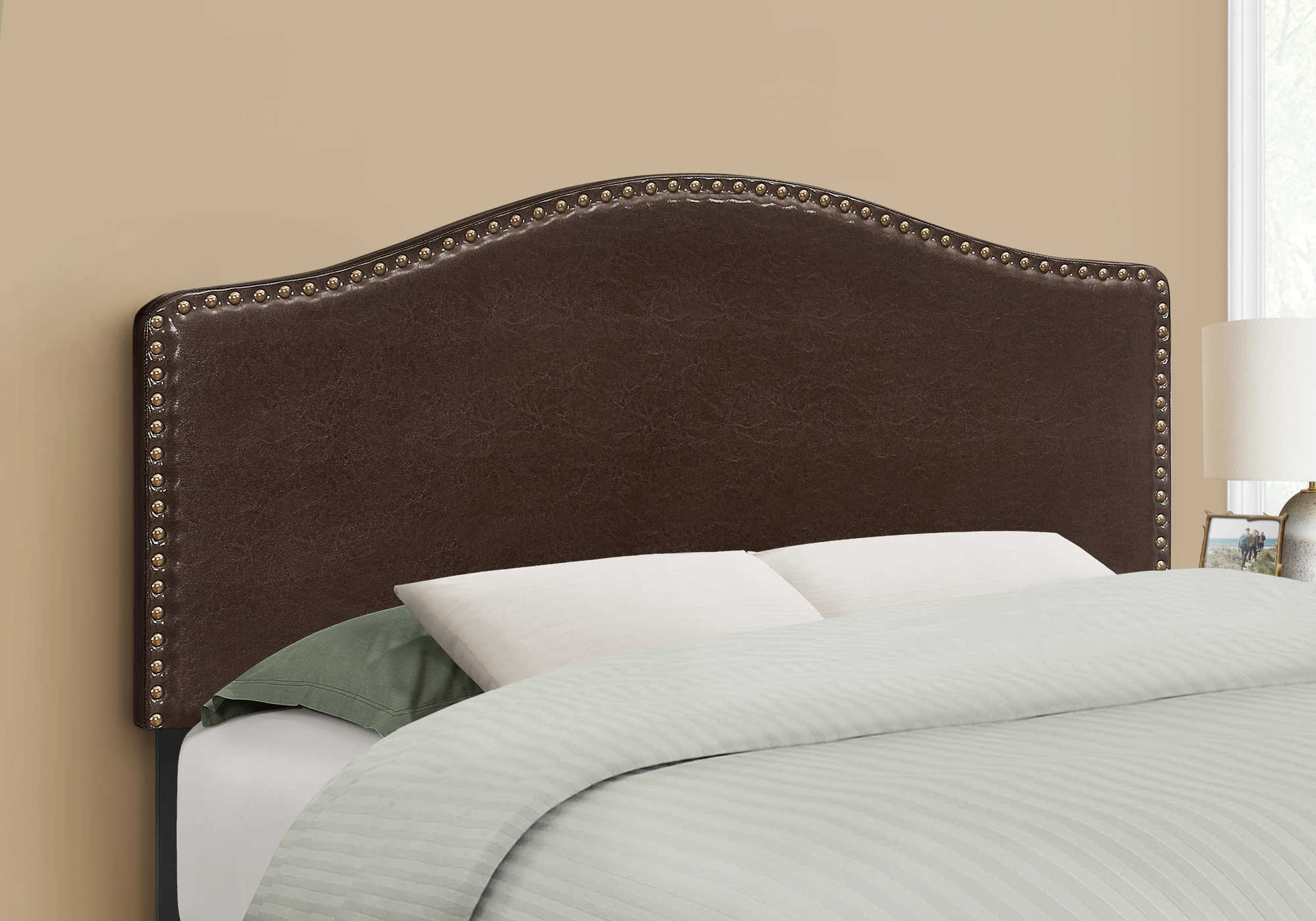 BED - FULL SIZE / BROWN LEATHER-LOOK HEADBOARD ONLY